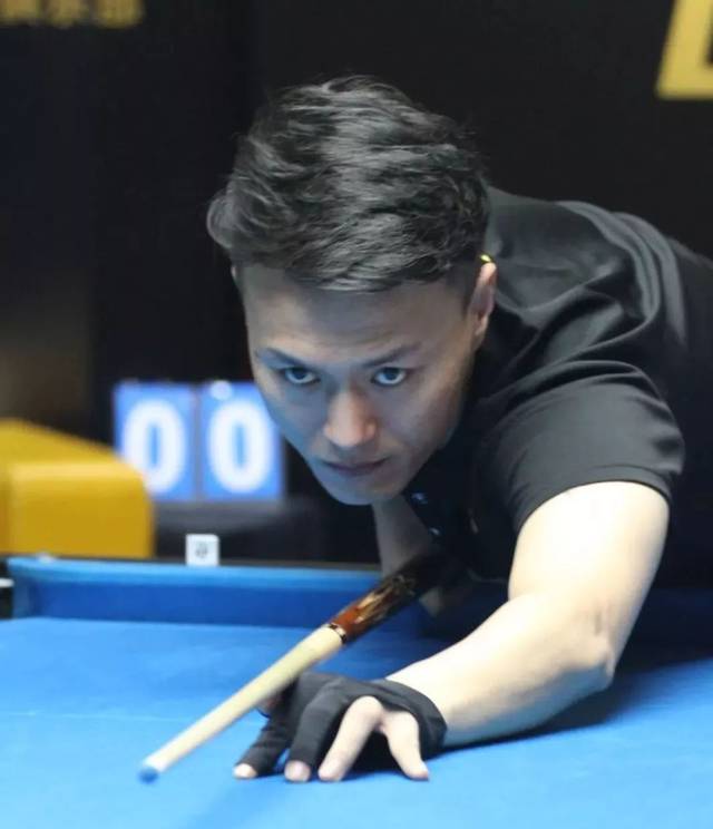 瓦伦西亚的 瓦伦西亚的